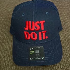 NWT Nike Hat unisex
